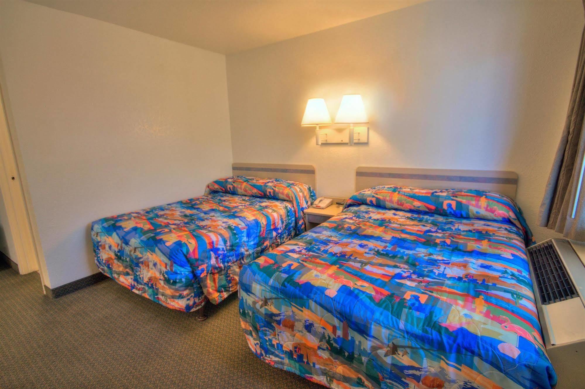 Rodeway Inn Лас Крусес Екстериор снимка